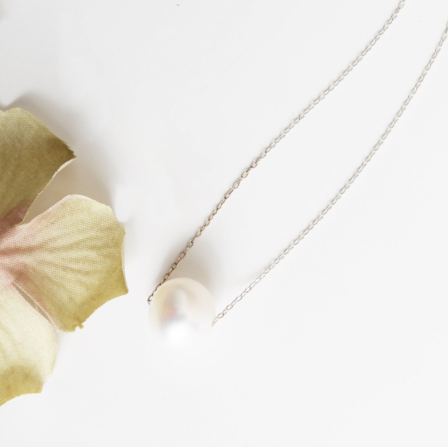 Stardust Floating Pearl Necklace