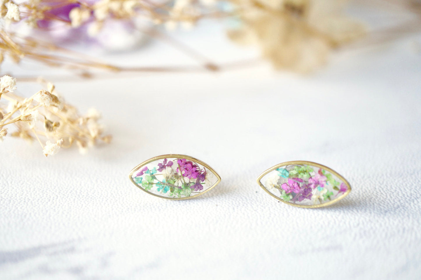 Real Dried Flowers and Resin Eye Stud Earrings in Purple Pink Green Blue White