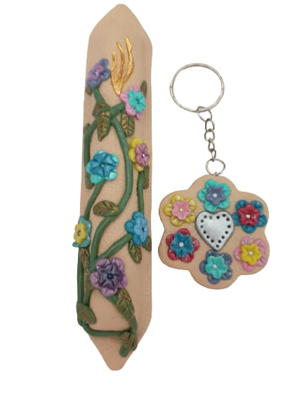 Faux-Stone Clay set w/ matching Floral and Heart Keychain