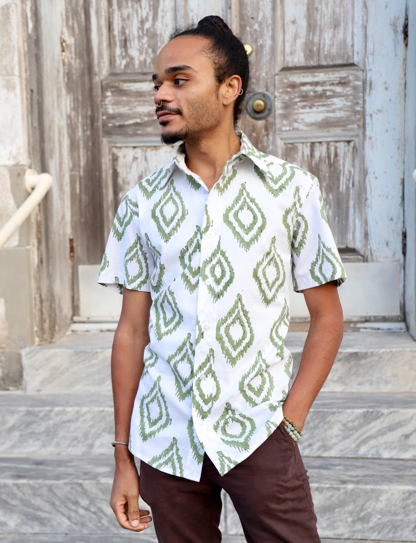 Palm Village Organic Cotton Men's Button Down Shirt