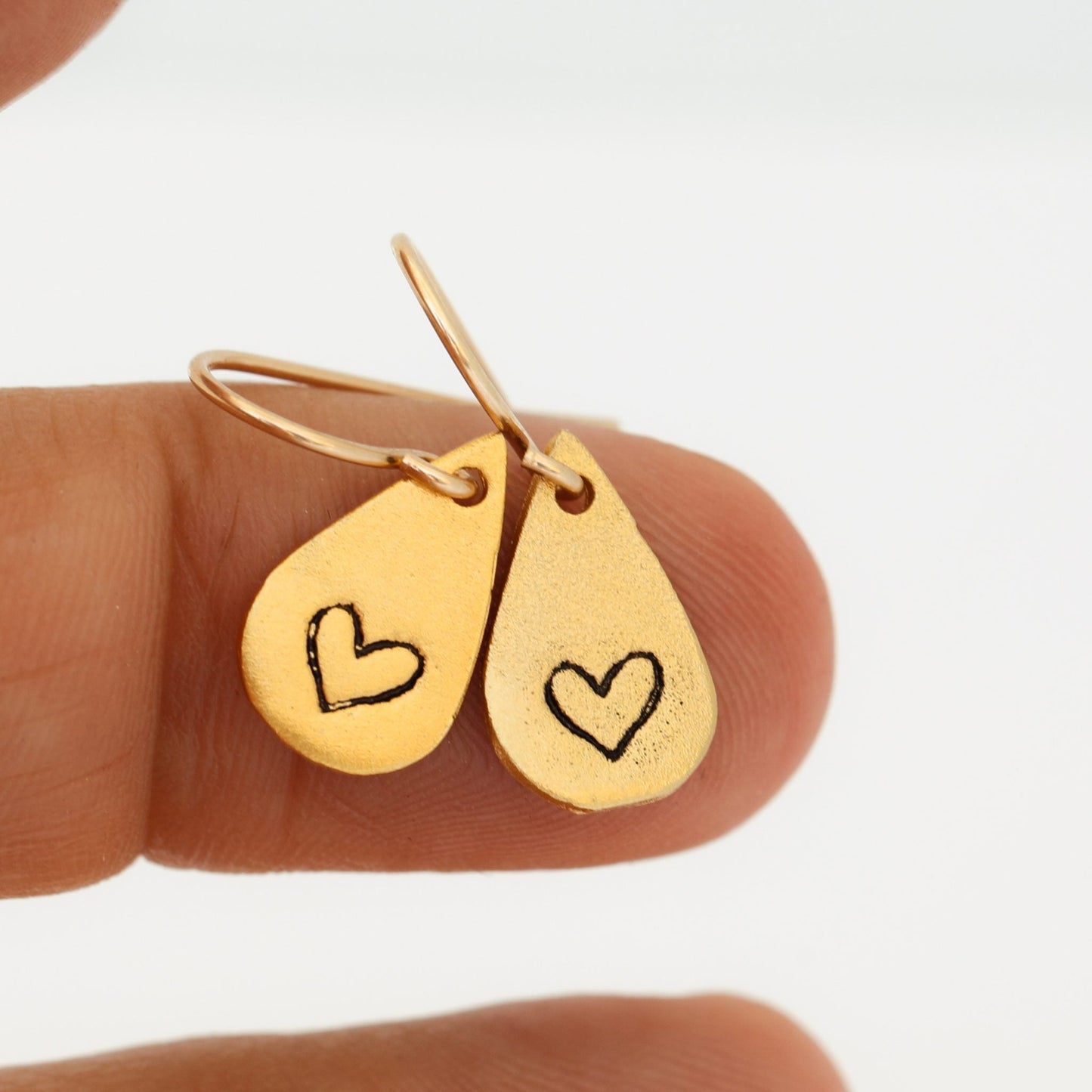 Tiny Love Hooks