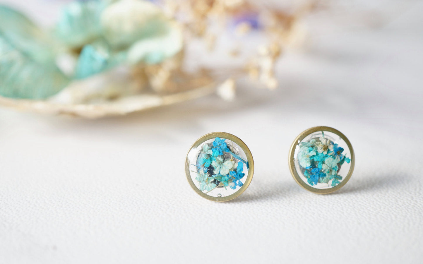 Real Dried Flowers and Resin Stud Earrings in Mint Blue Mix